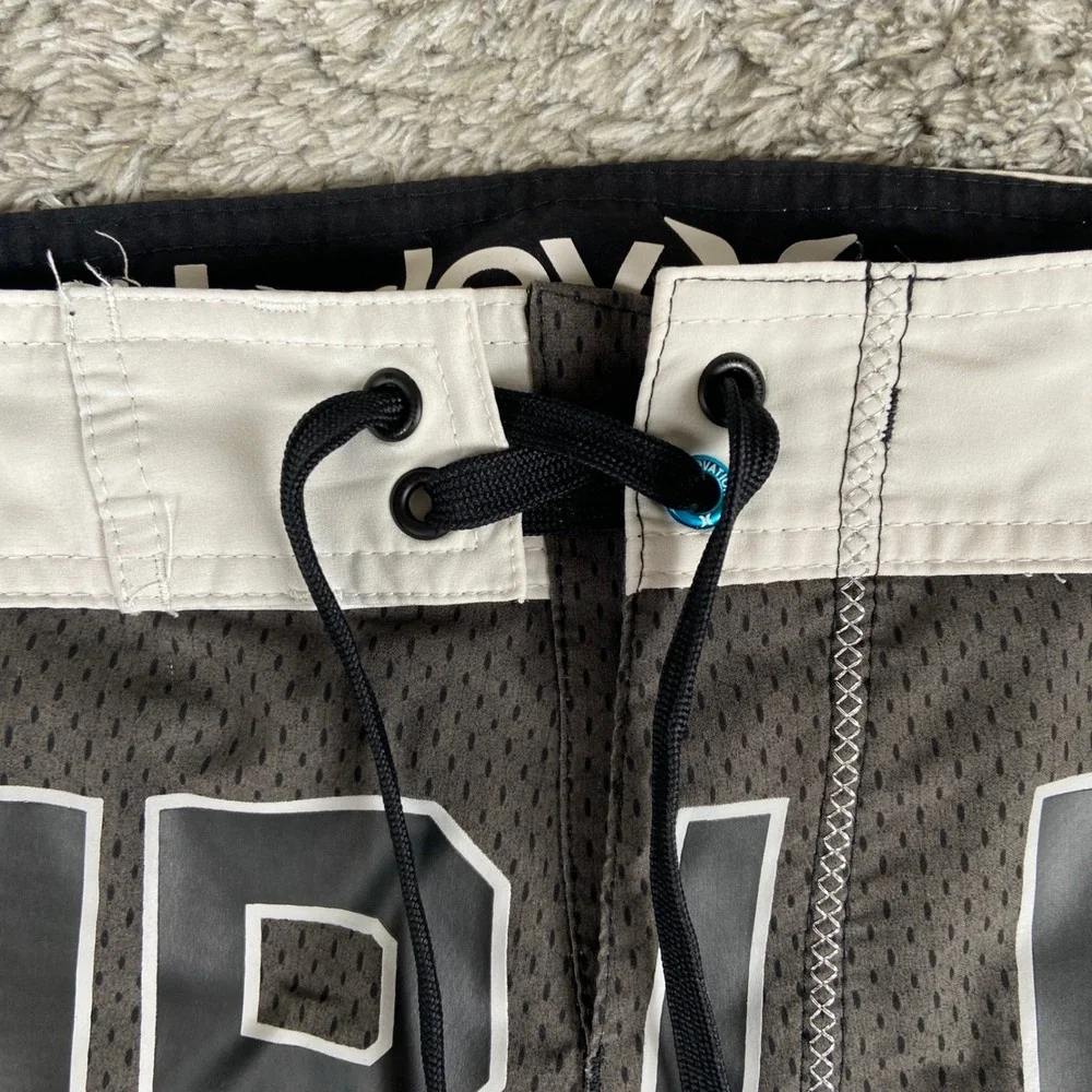 Hurley measurements waist
